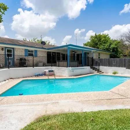 Villa The Breezy Blue View With Hot Tub And Pool